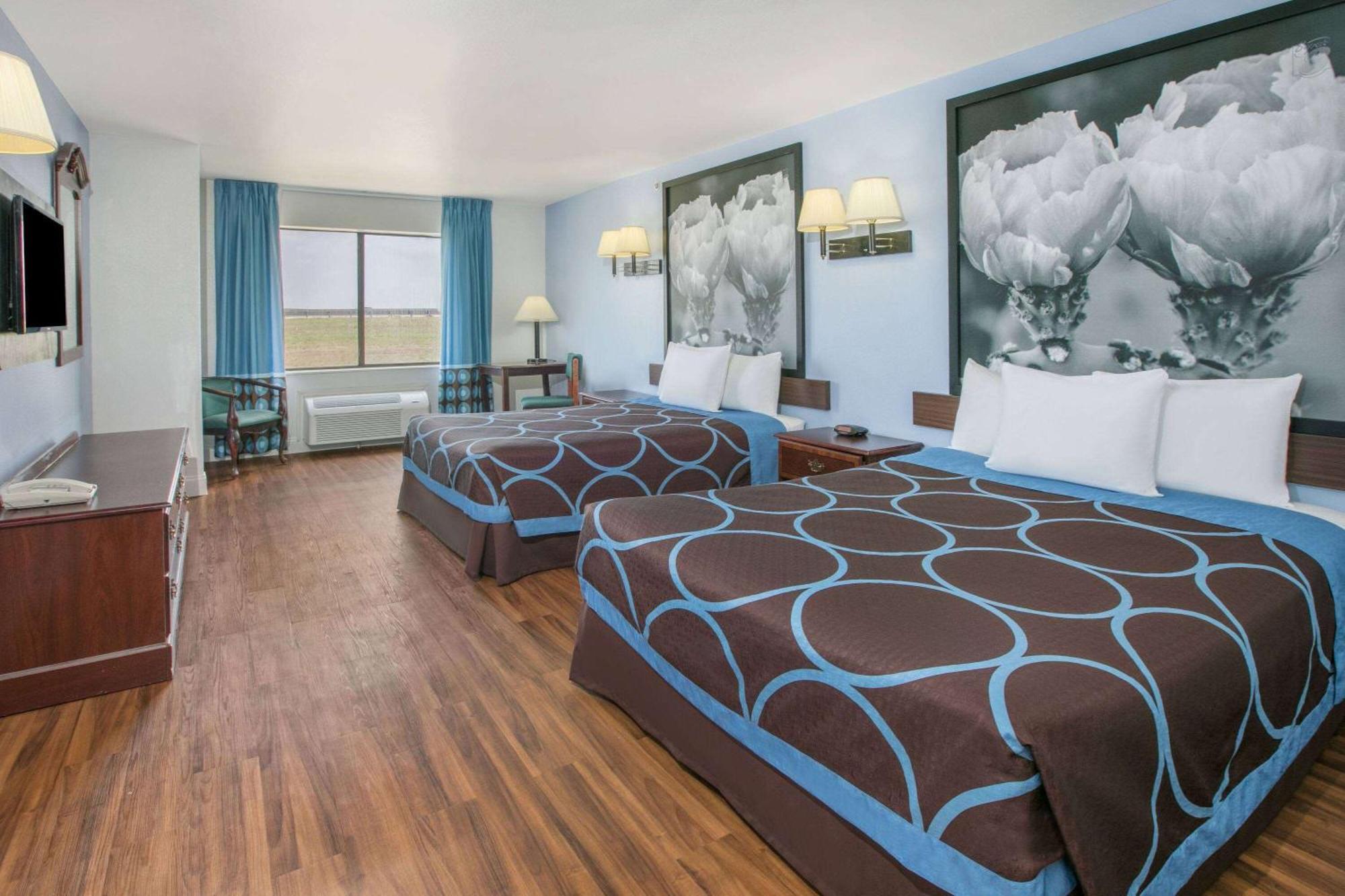 Super 8 By Wyndham Garland North Dallas Area Exteriör bild
