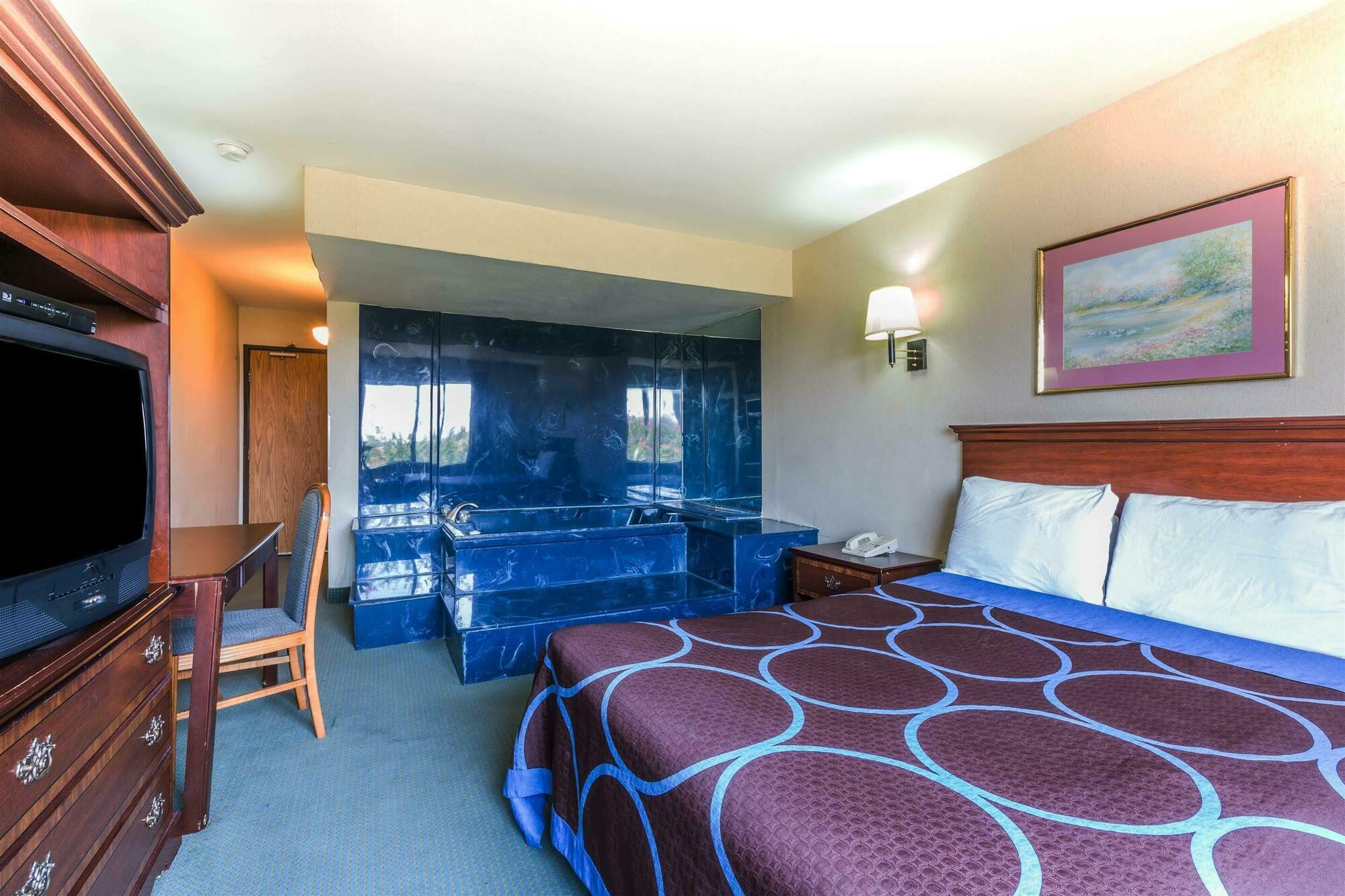 Super 8 By Wyndham Garland North Dallas Area Exteriör bild